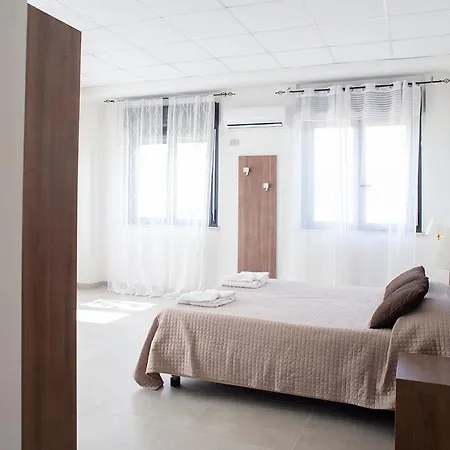 Pennaluce Konukevi Vasto