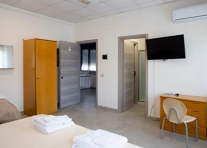 Pennaluce Affittacamere 3*